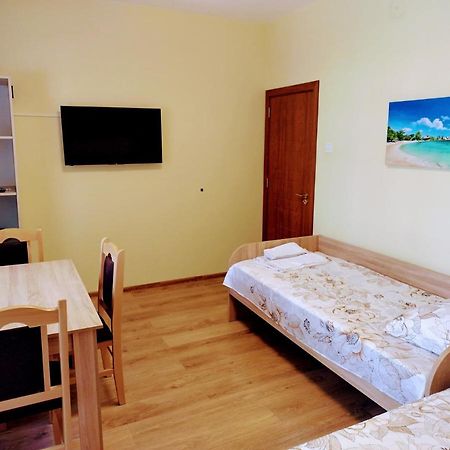 Apartment Nedyalkov Varna Exteriör bild